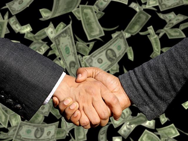 Navigating Negotiations and Closing Sales Successfully