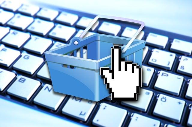 Crafting an Effective Sales Listing to Attract Buyers