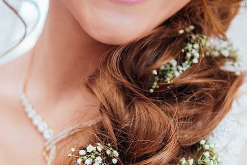 How to Be the Ultimate Bridal Shower Host: A Step-by-Step Guide